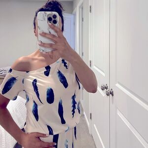 Dress. One-should. New with tags. Size S